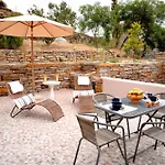 Σπίτι διακοπών Charming Stone - Minutes From Port