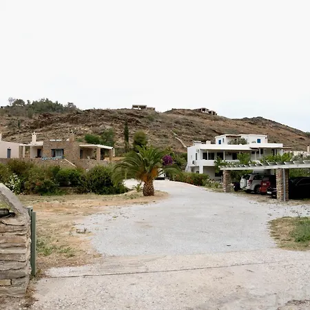 Charming Stone 3 - Minutes From Port
