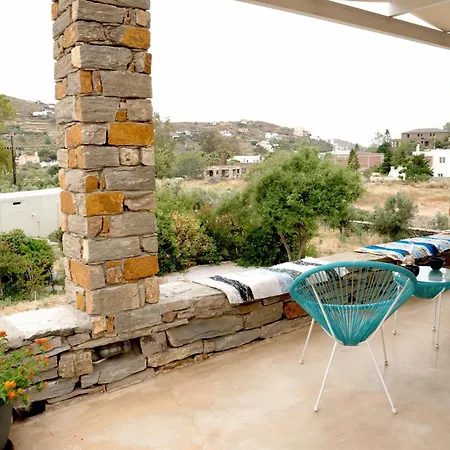 Charming Stone - Minutes From Port 度假居